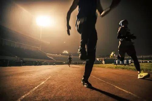 直接碰撞 直接碰撞