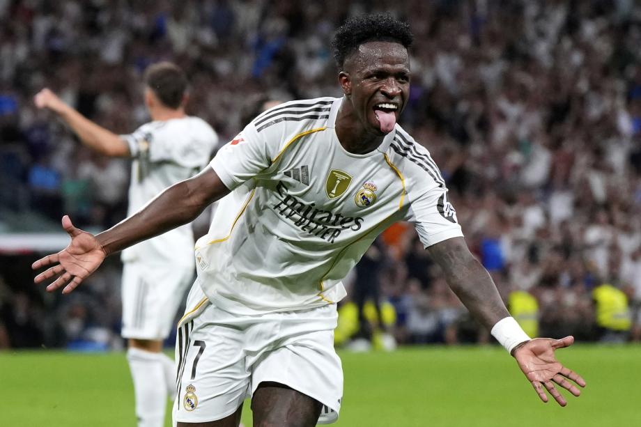 站在了更高 站在了更高