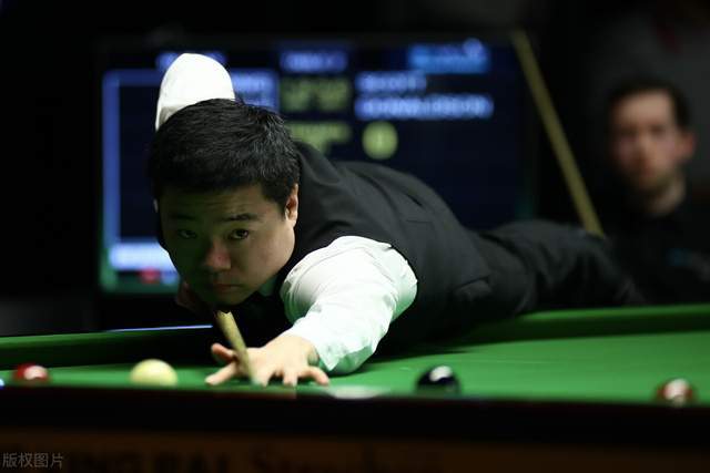 首发的五名 首发的五名