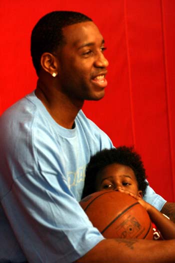 李可离队 李可离队