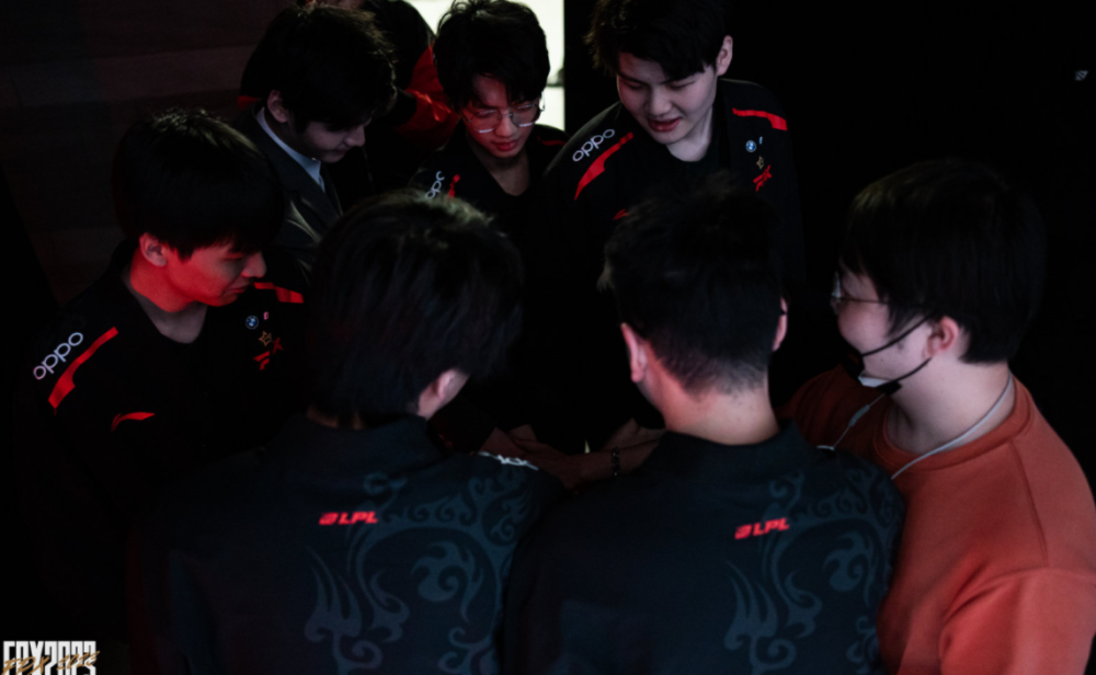 与首发日销 与首发日销